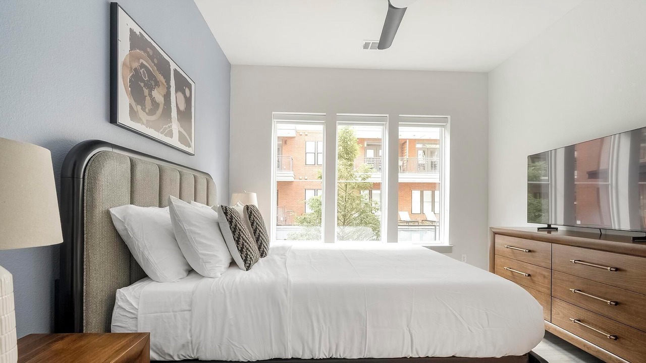 Photo of Bedroom in MLK