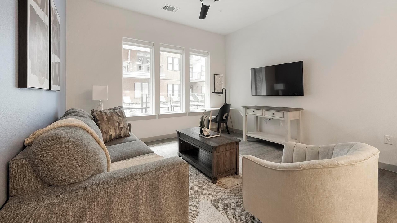 Photo of Livingroom in MLK