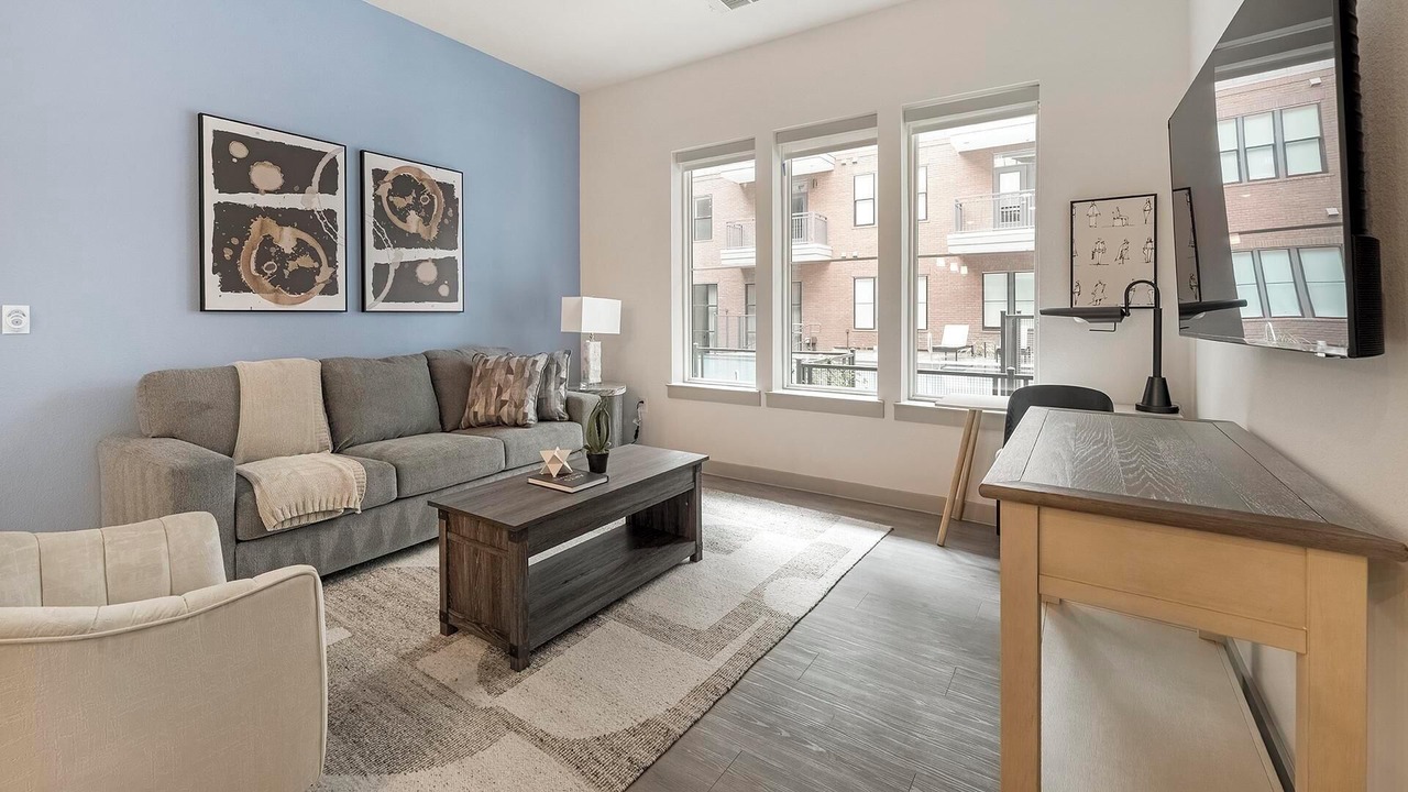 Photo of Livingroom in MLK