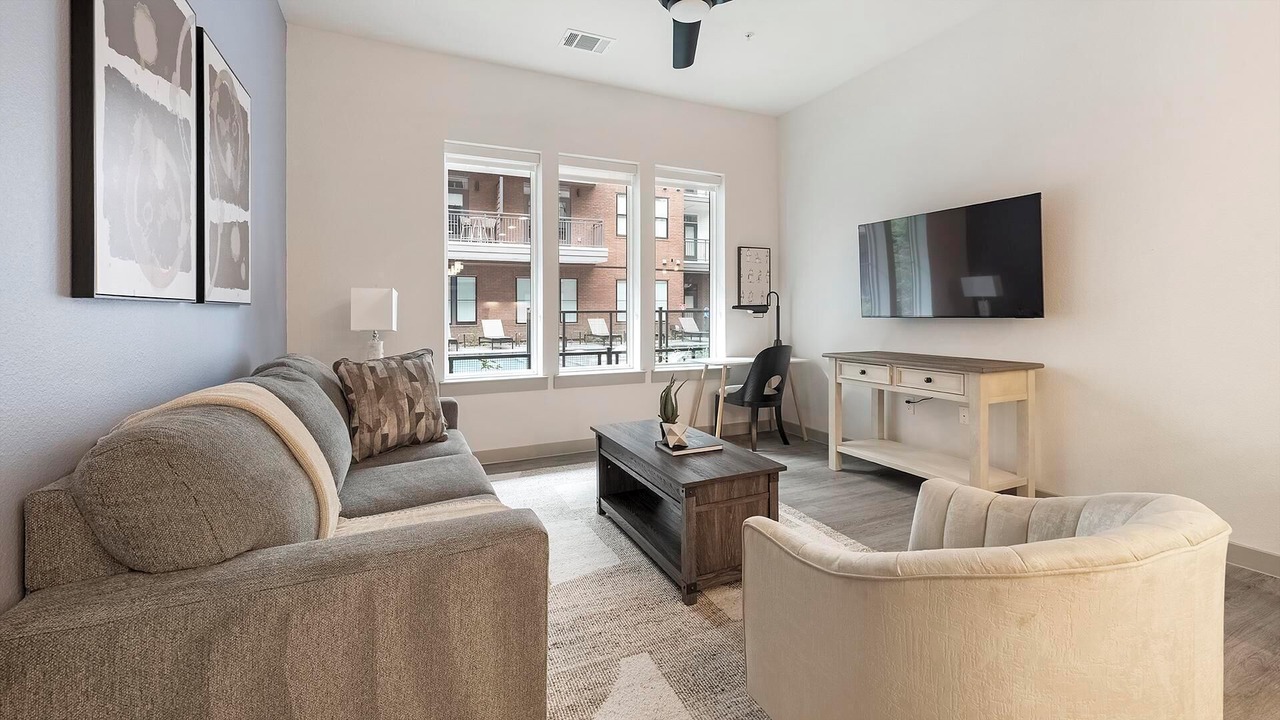 Photo of Livingroom in MLK