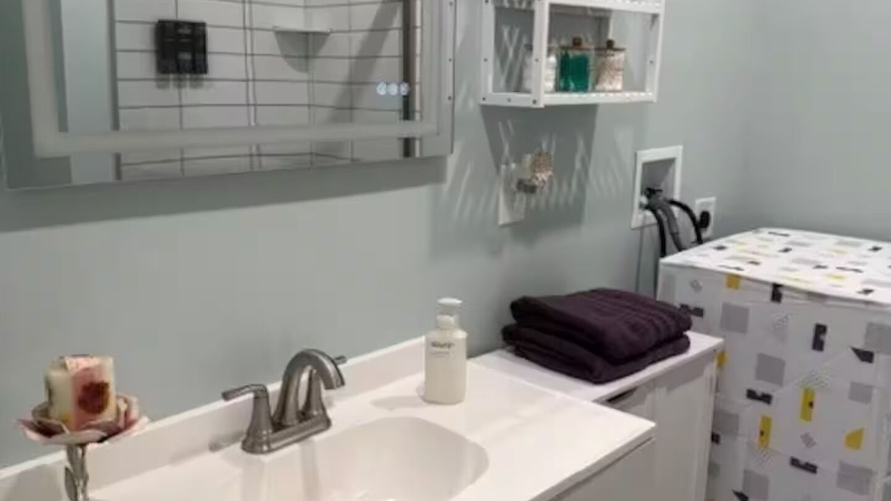 Photo of Bathroom in Commerce