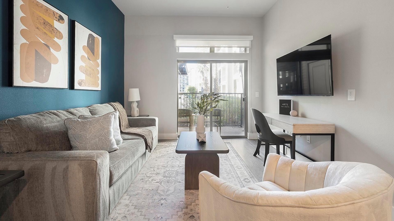Photo of Livingroom in Montopolis