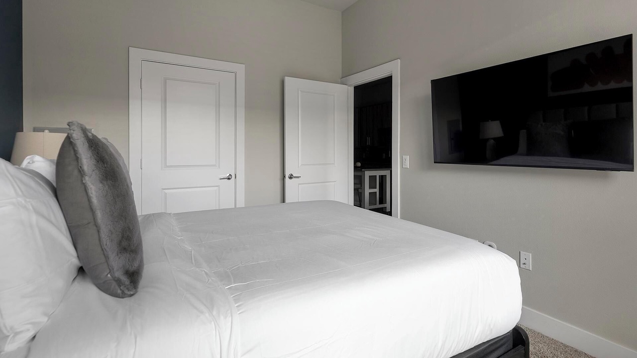 Photo of Bedroom in Montopolis