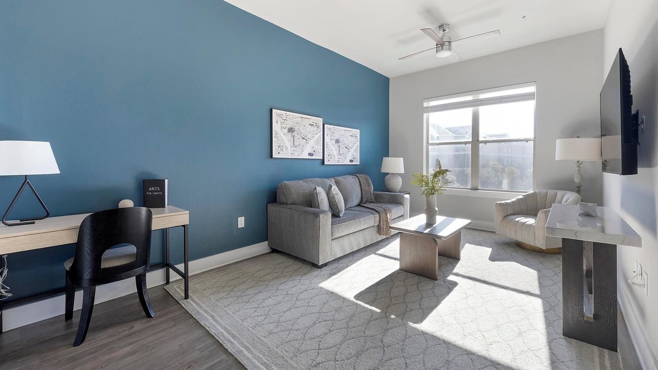 Photo of Livingroom in Montopolis