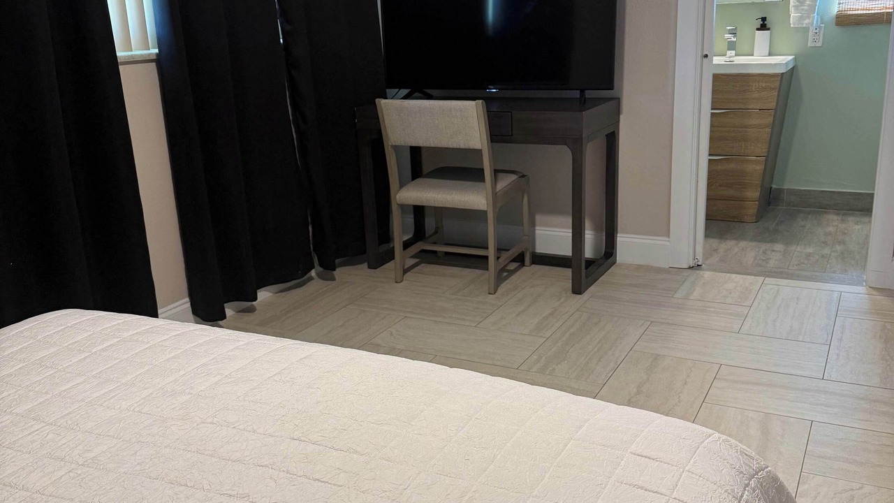 Photo of Bedroom in Yacht Club