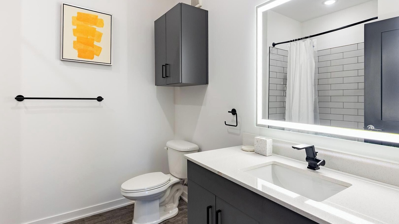 Photo of Bathroom in Coraopolis