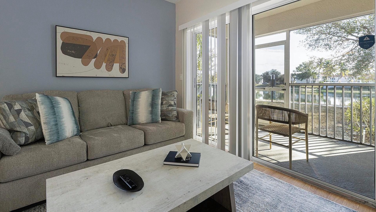 Photo of Livingroom in North Port