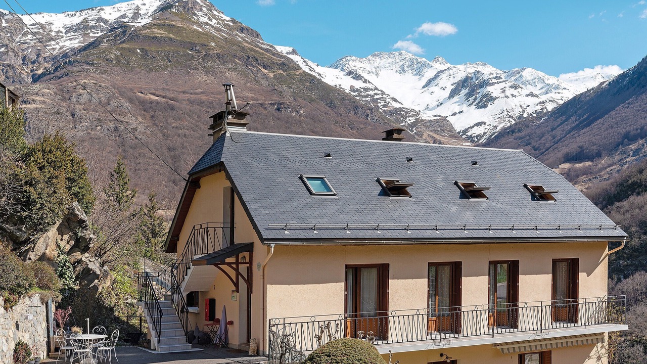 Photo of Outdoor in Gedre
