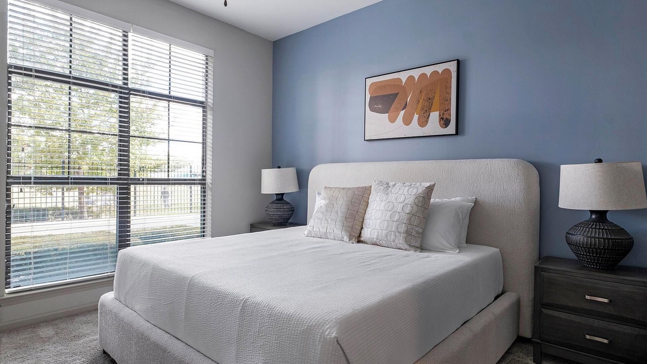Photo of Bedroom in Westchase