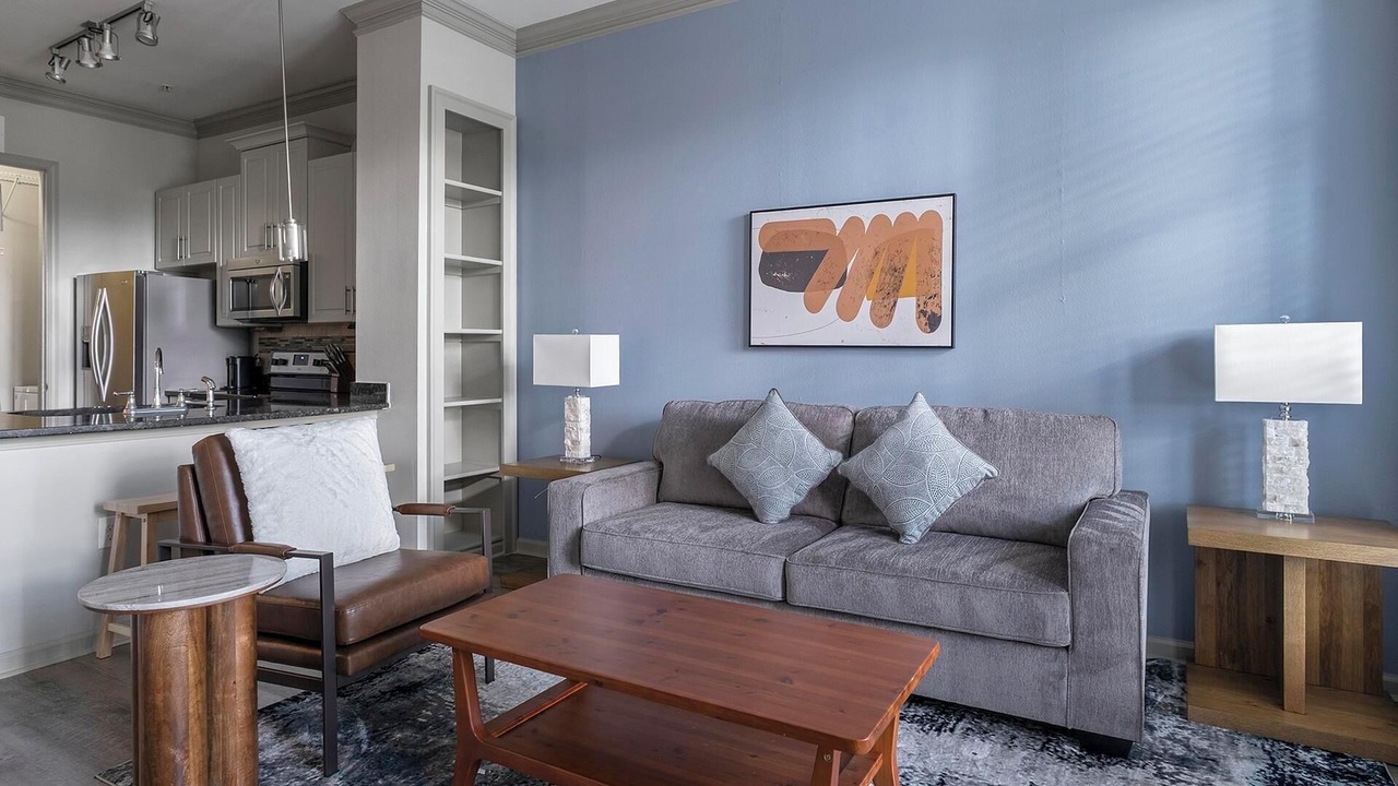 Photo of Livingroom in Westchase
