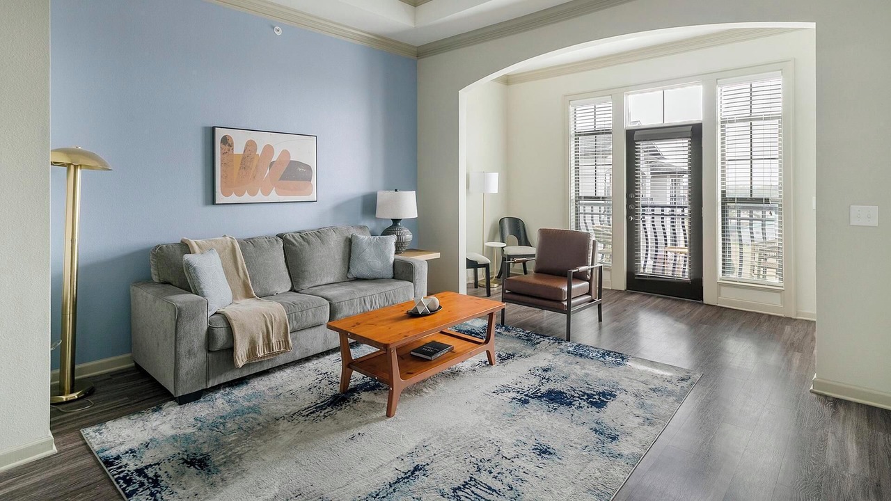 Photo of Livingroom in Westchase