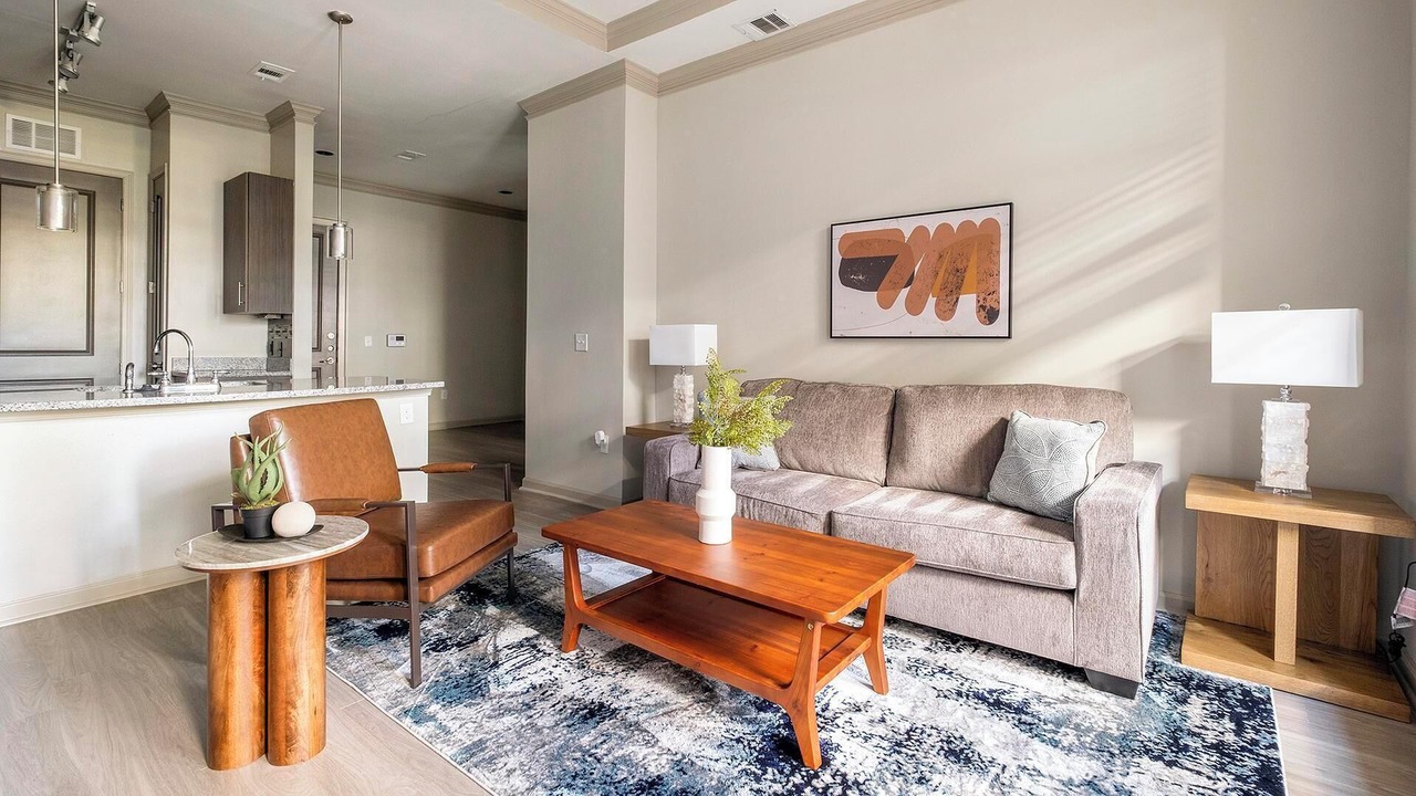 Photo of Livingroom in Westchase