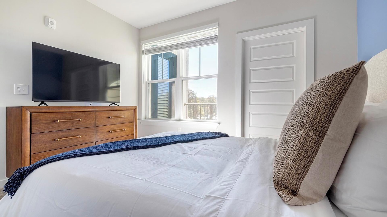 Photo of Bedroom in Sugar Hill
