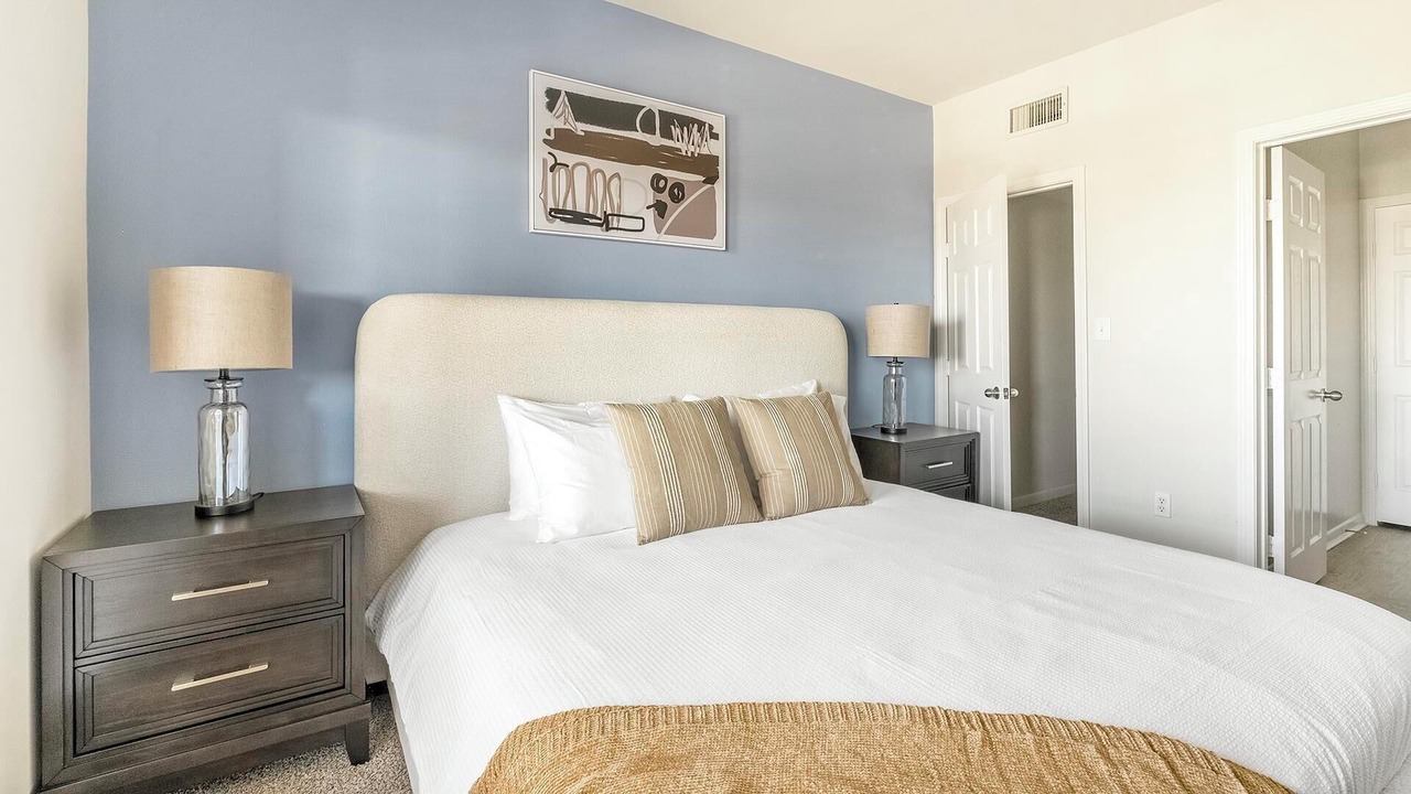Photo of Bedroom in Southbelt/Ellington