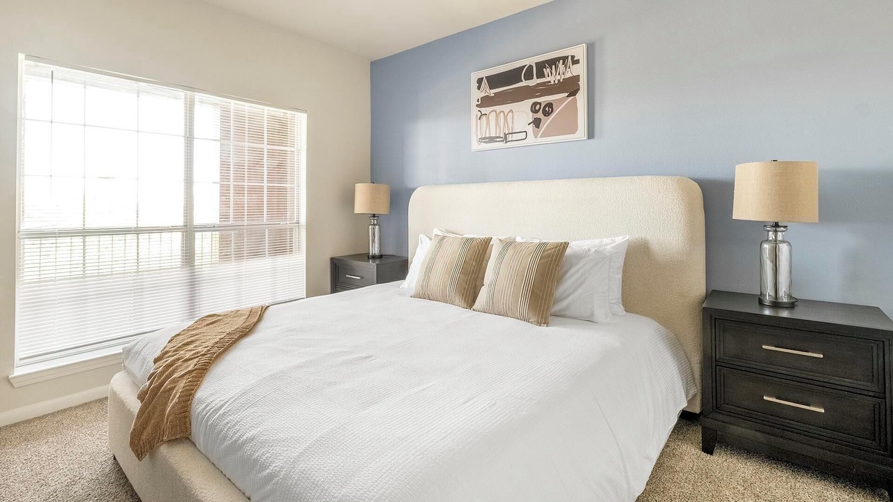 Photo of Bedroom in Southbelt/Ellington