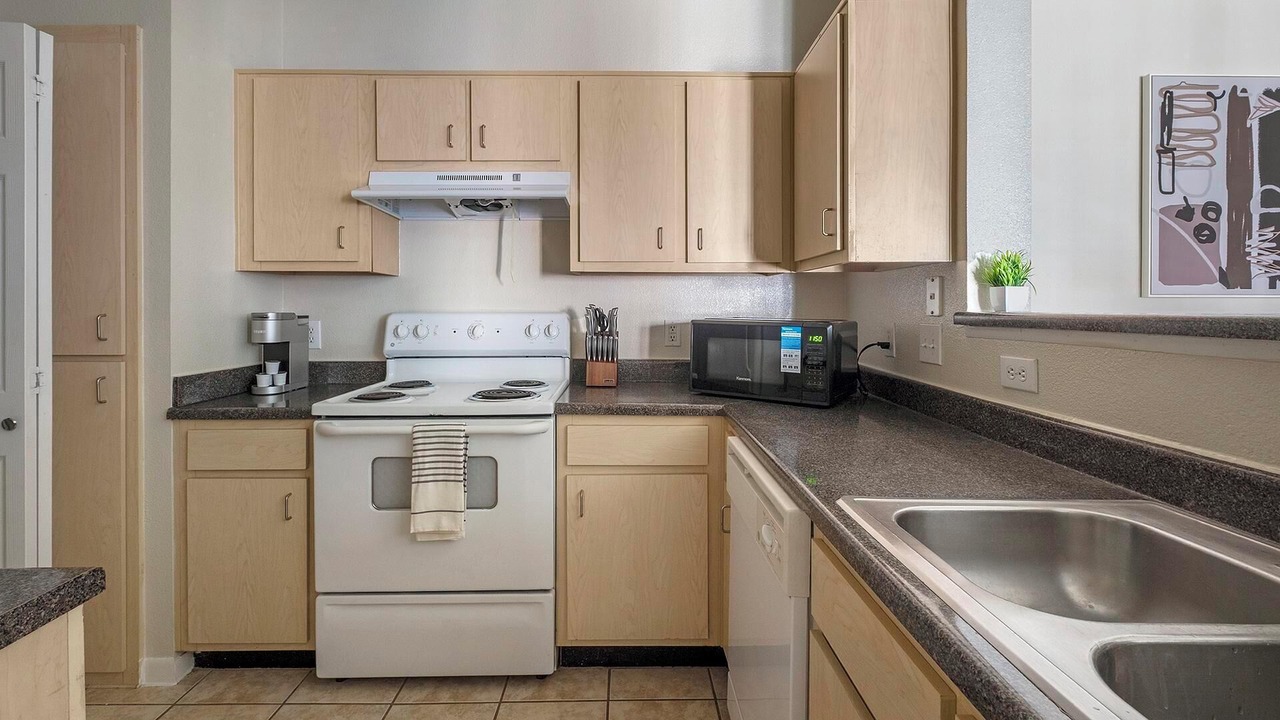Photo of Kitchen in Southbelt/Ellington