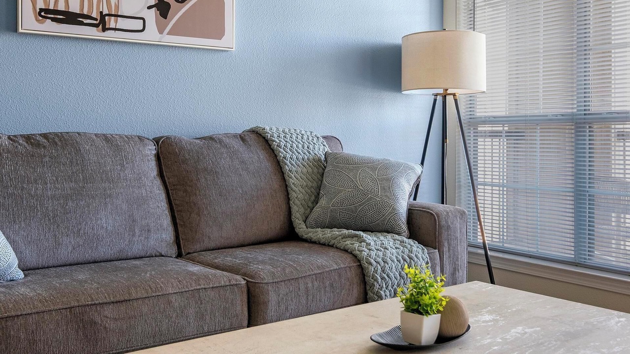 Photo of Livingroom in Southbelt/Ellington