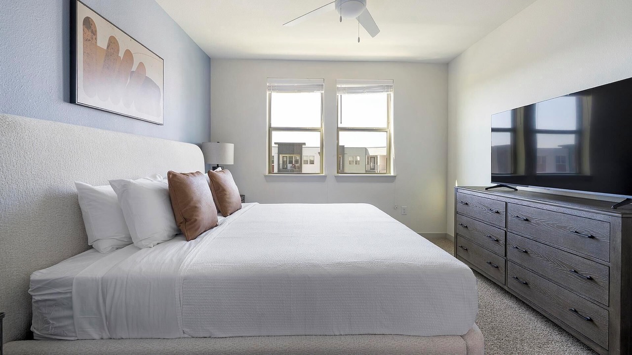 Photo of Bedroom in Lower Basin Lake Travis