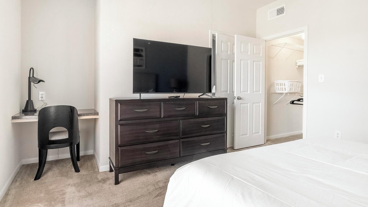 Photo of Bedroom in Southbelt/Ellington