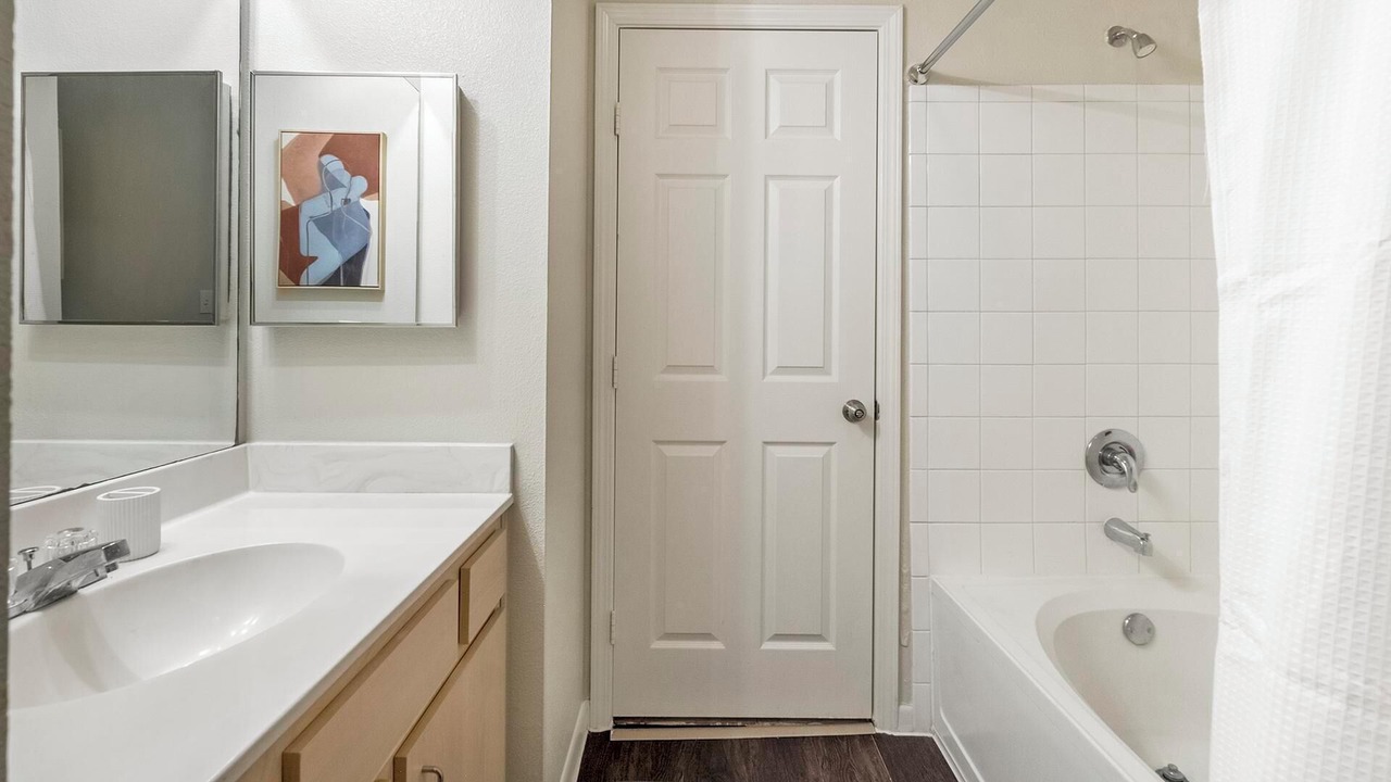 Photo of Bathroom in Southbelt/Ellington