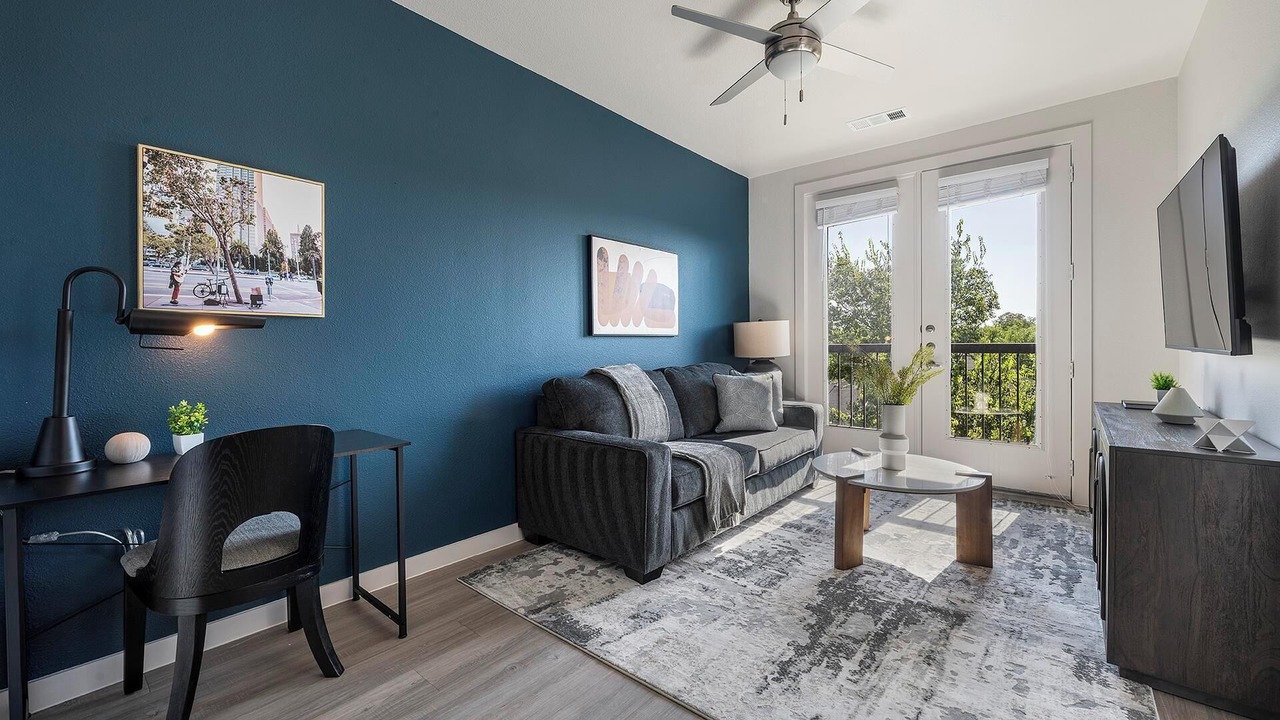 Photo of Livingroom in Sweetbriar