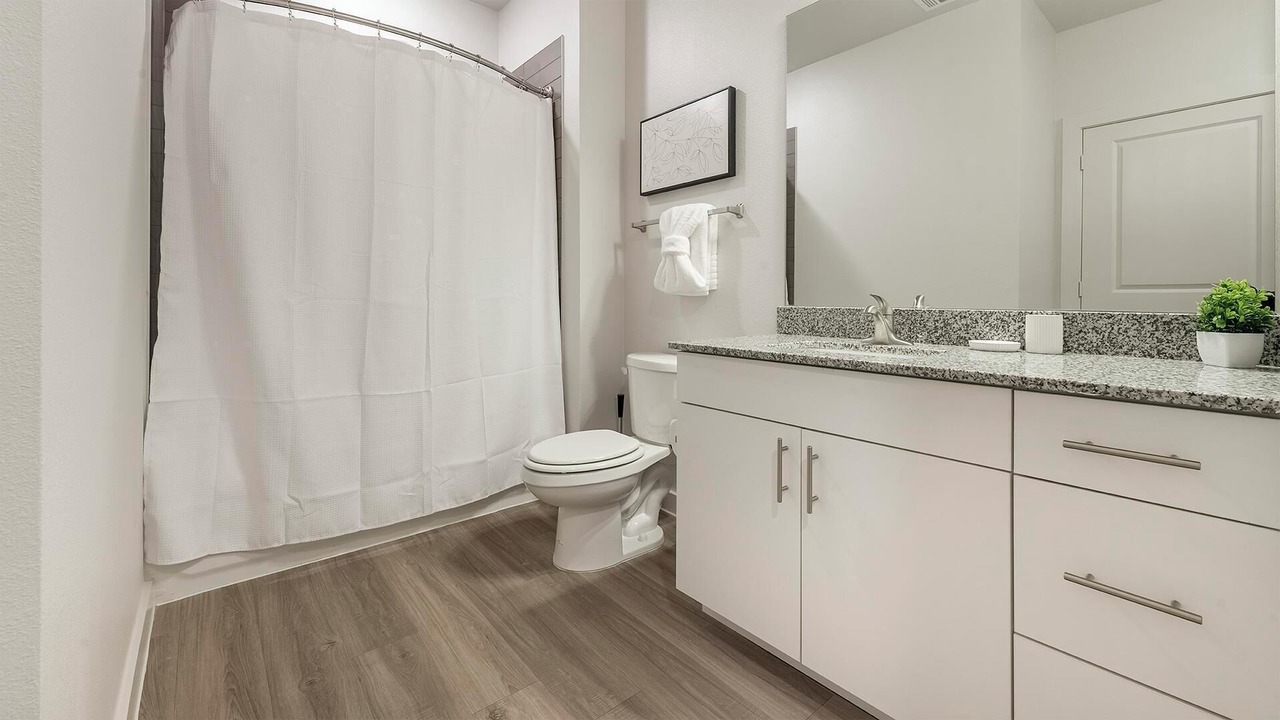 Photo of Bathroom in Sweetbriar