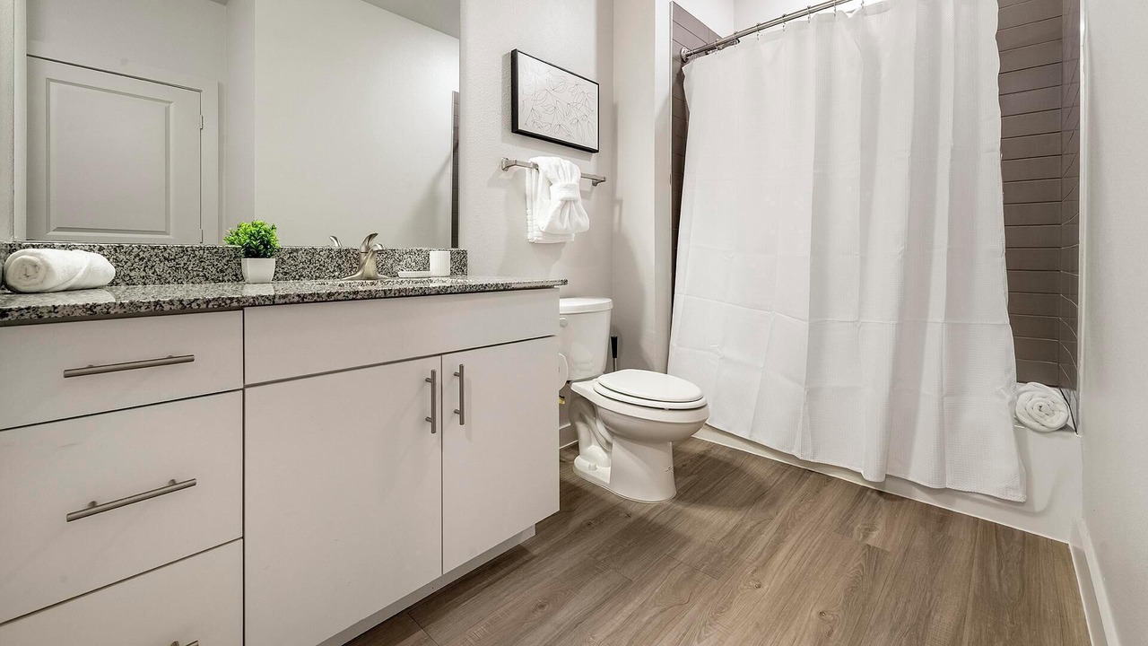 Photo of Bathroom in Sweetbriar
