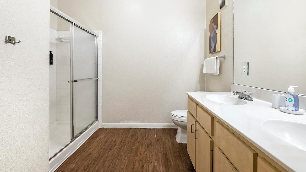 Photo of Bathroom in Southbelt/Ellington