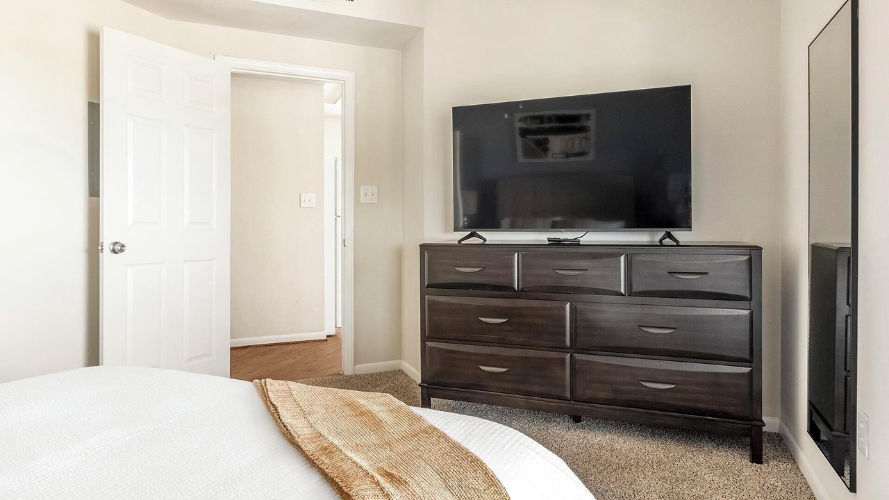Photo of Bedroom in Southbelt/Ellington