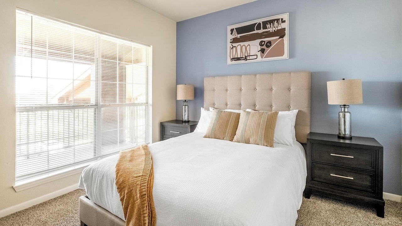 Photo of Bedroom in Southbelt/Ellington