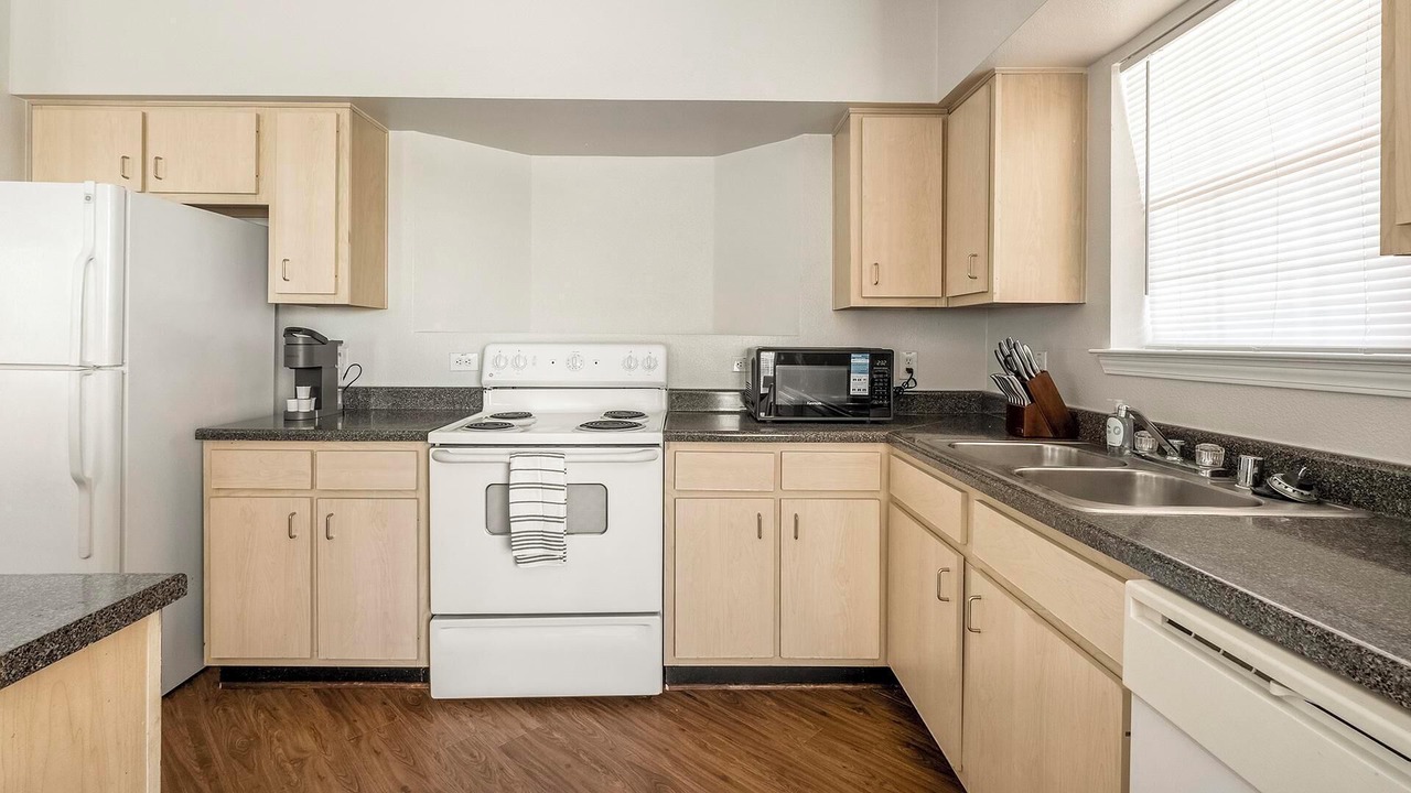 Photo of Kitchen in Southbelt/Ellington