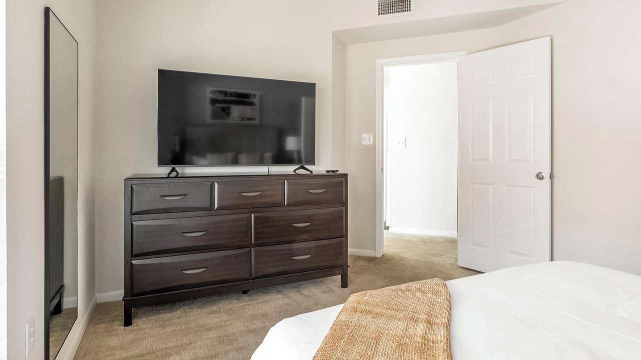 Photo of Bedroom in Southbelt/Ellington
