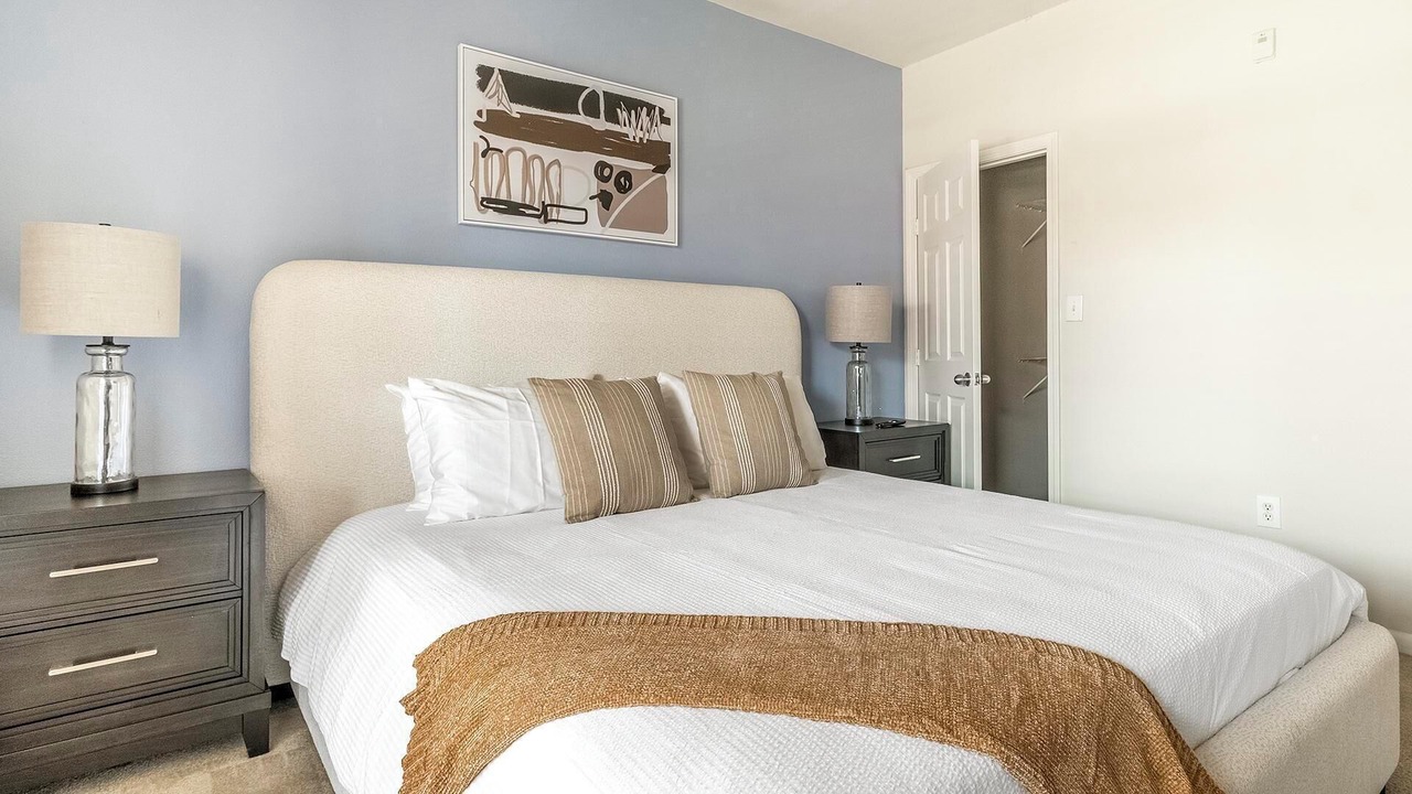 Photo of Bedroom in Southbelt/Ellington