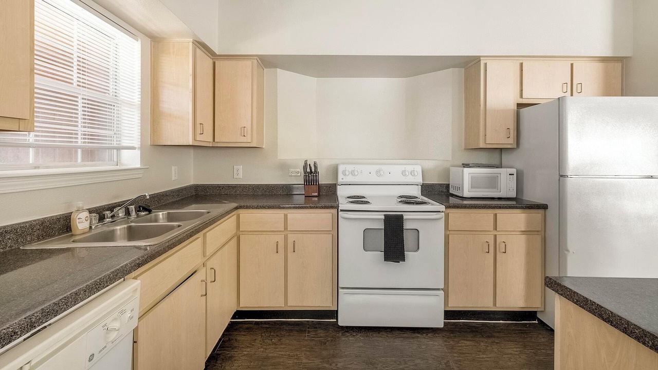 Photo of Kitchen in Southbelt/Ellington