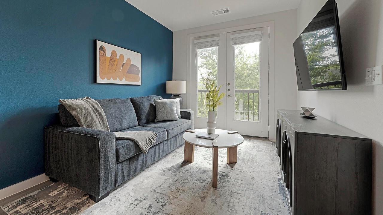 Photo of Livingroom in Sweetbriar