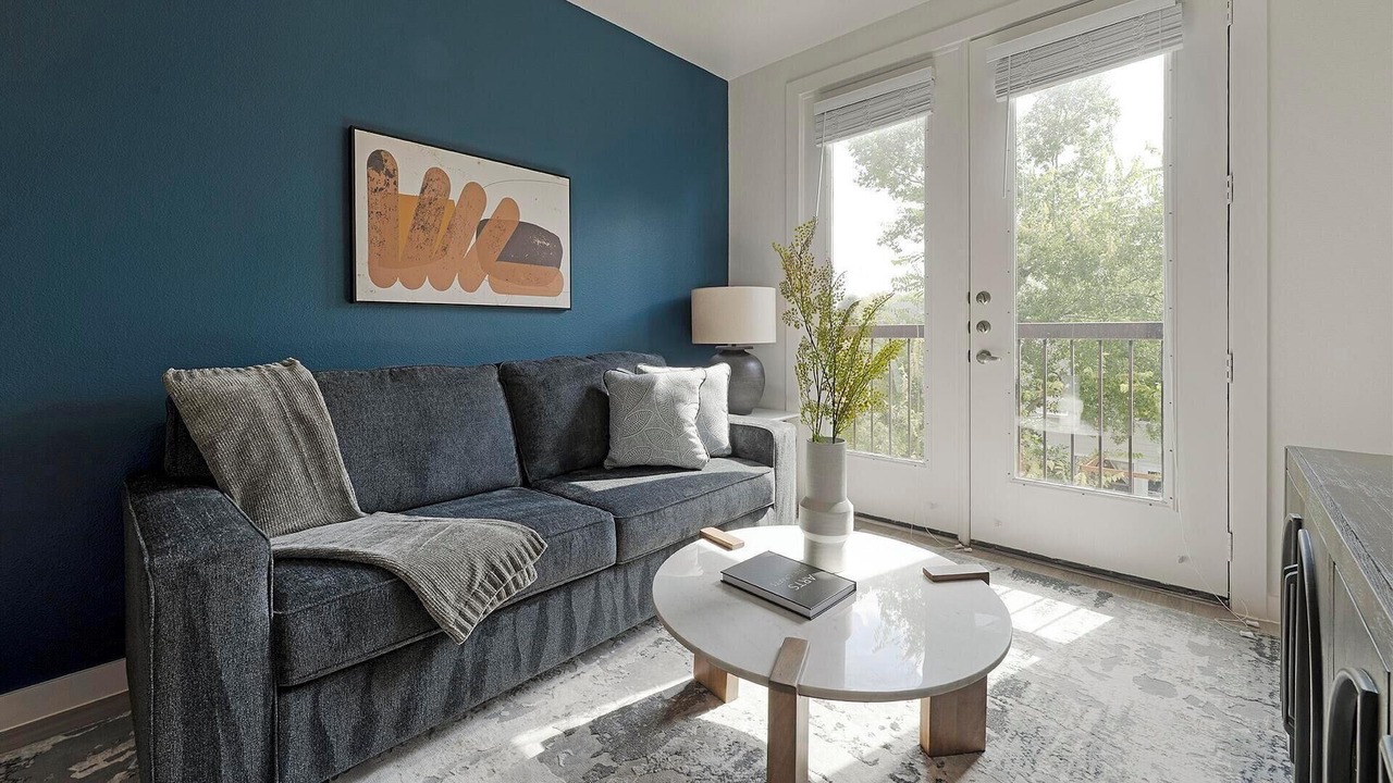Photo of Livingroom in Sweetbriar