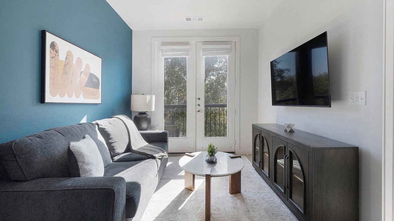 Photo of Livingroom in Sweetbriar