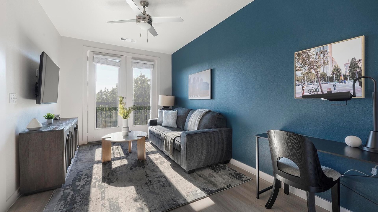 Photo of Livingroom in Sweetbriar