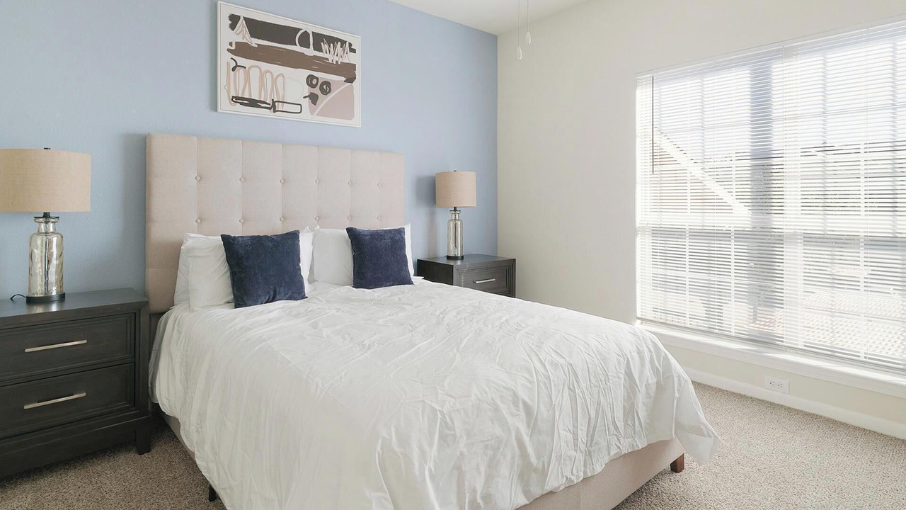 Photo of Bedroom in Southbelt/Ellington