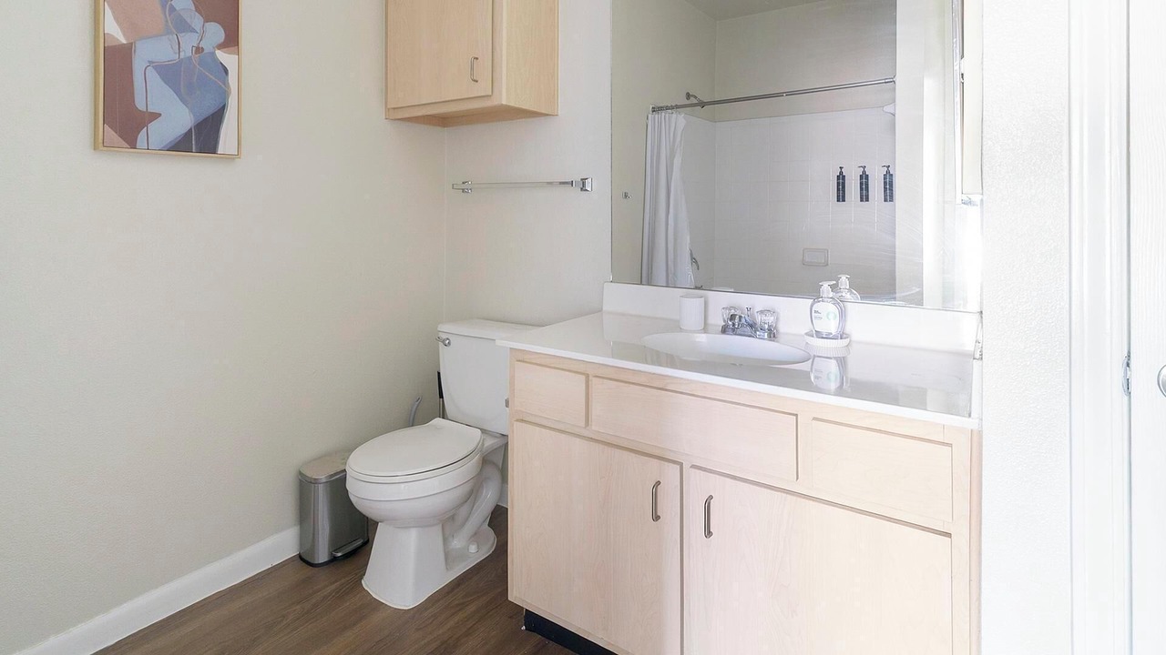 Photo of Bathroom in Southbelt/Ellington