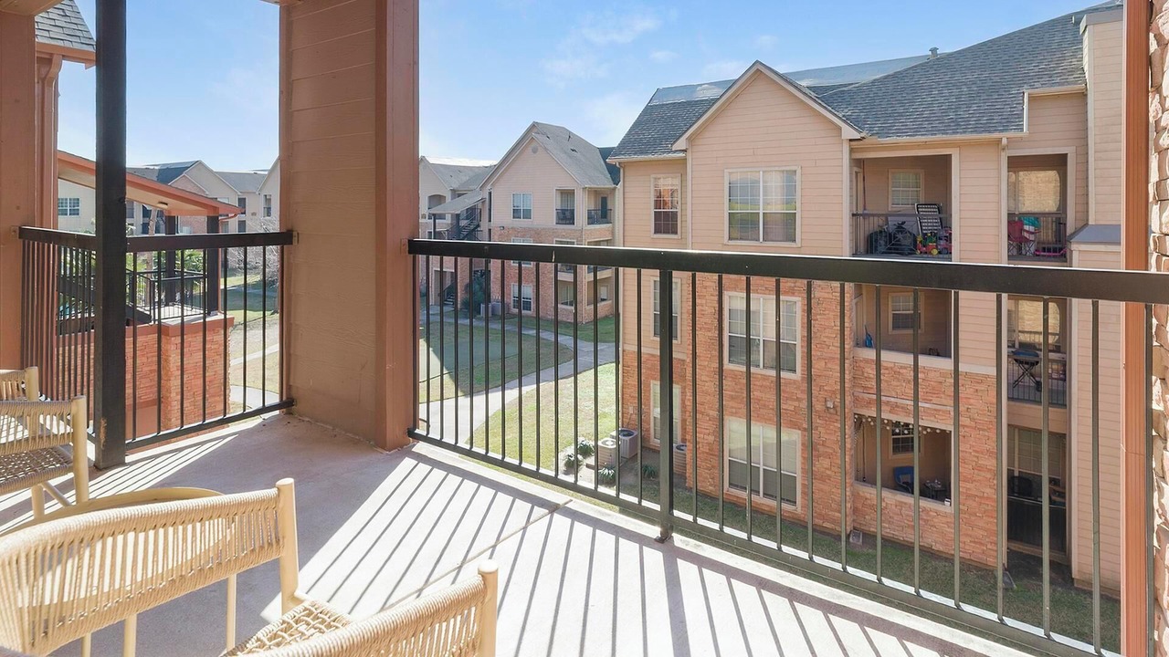 Photo of Outdoor in Southbelt/Ellington
