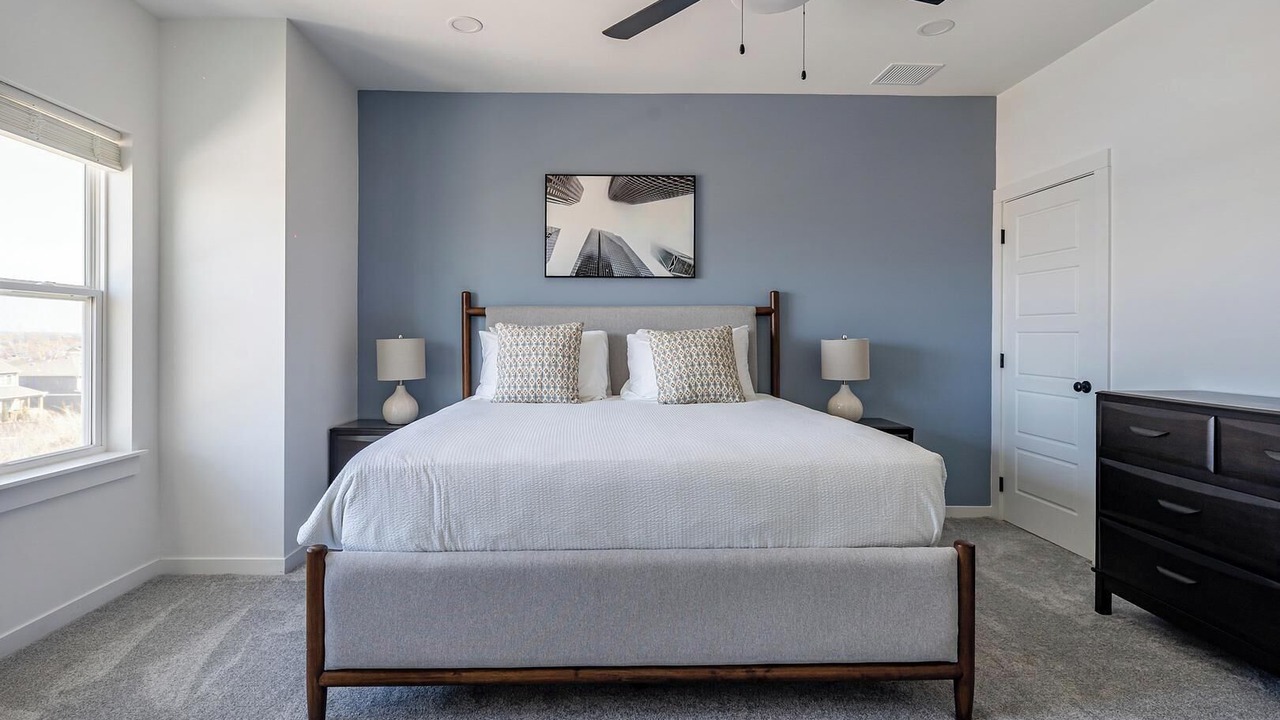 Photo of Bedroom in Lee's Summit
