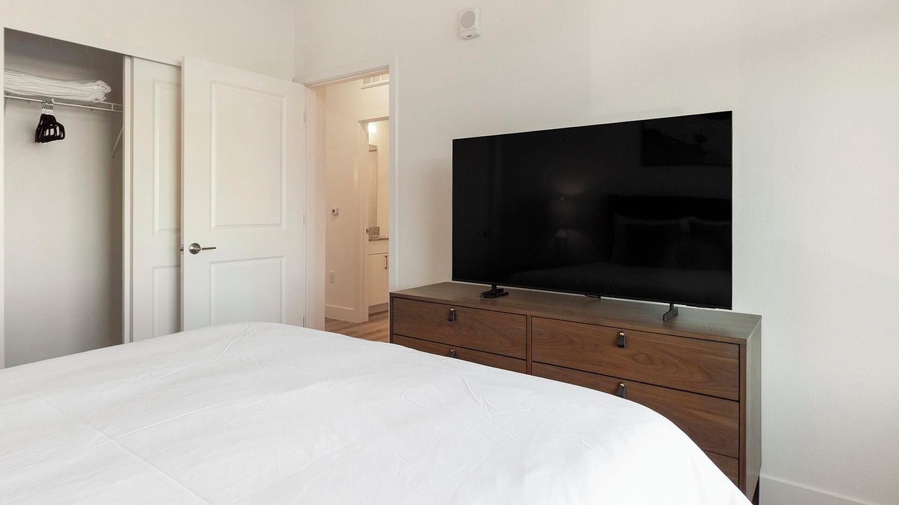 Photo of Bedroom in Firestone