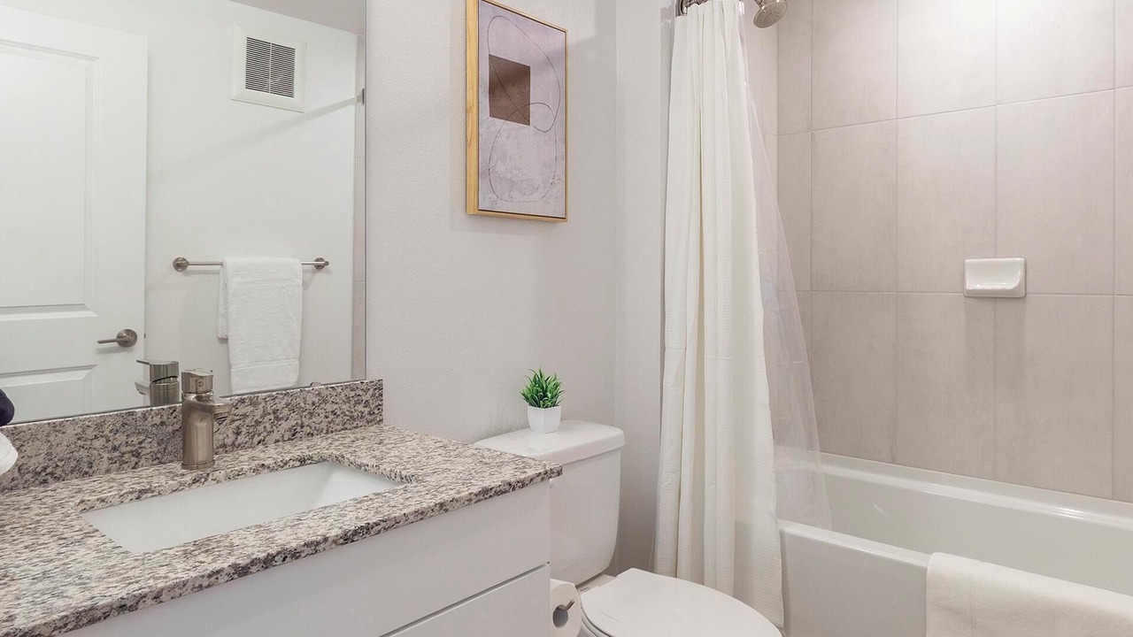 Photo of Bathroom in Firestone