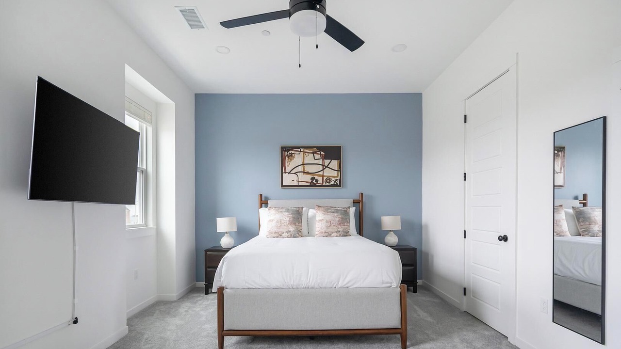 Photo of Bedroom in Lee's Summit
