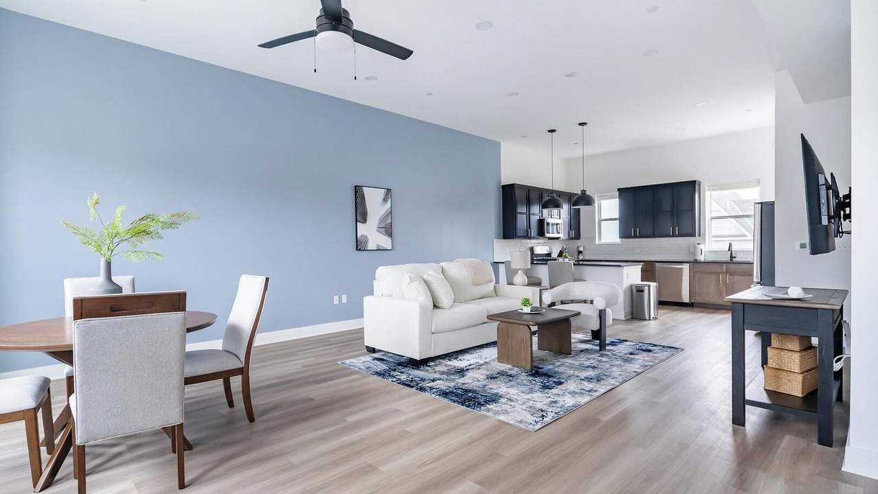 Photo of Livingroom in Lee's Summit