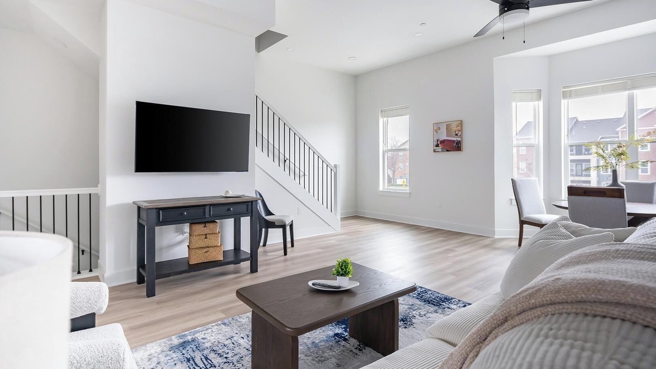 Photo of Livingroom in Lee's Summit