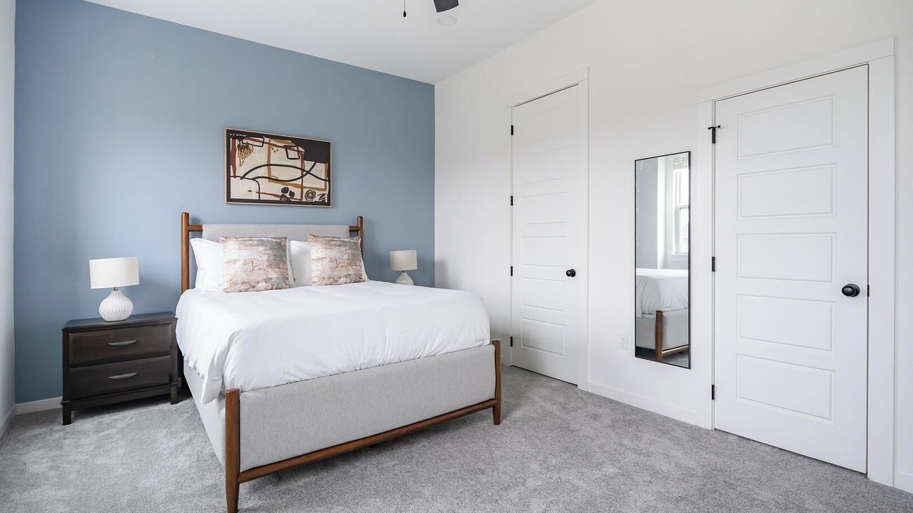 Photo of Bedroom in Lee's Summit