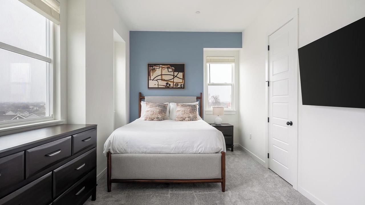 Photo of Bedroom in Lee's Summit