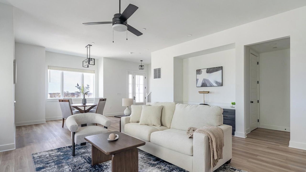 Photo of Livingroom in Lee's Summit